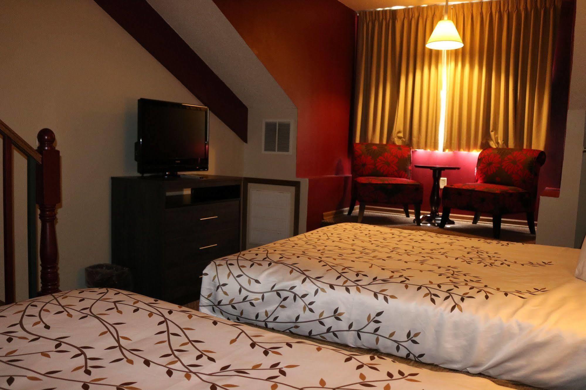 Roosevelt Inn Mount Rushmore Кийстоун Екстериор снимка